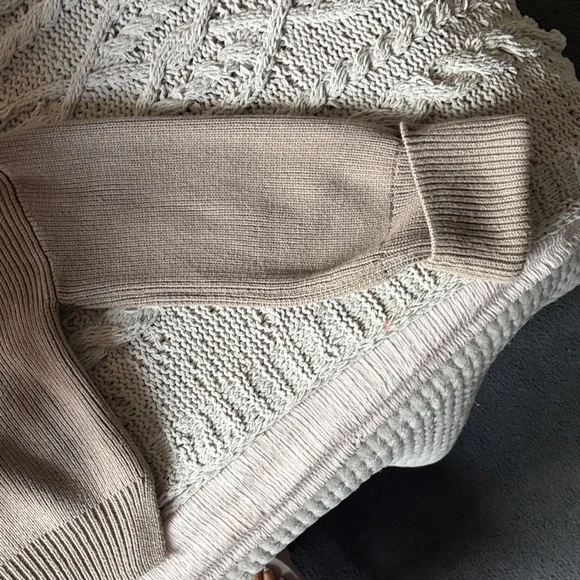 Abercrombie & Fitch Taupe Ribbed Collared Button Cardigan w/ Cuffed Sleeves - Picture 9 of 9